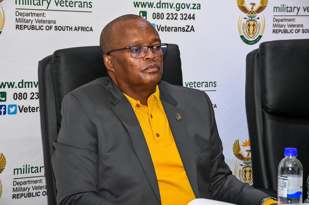 Vice Admiral Mosiwa Hlongwane appointed Acting DG